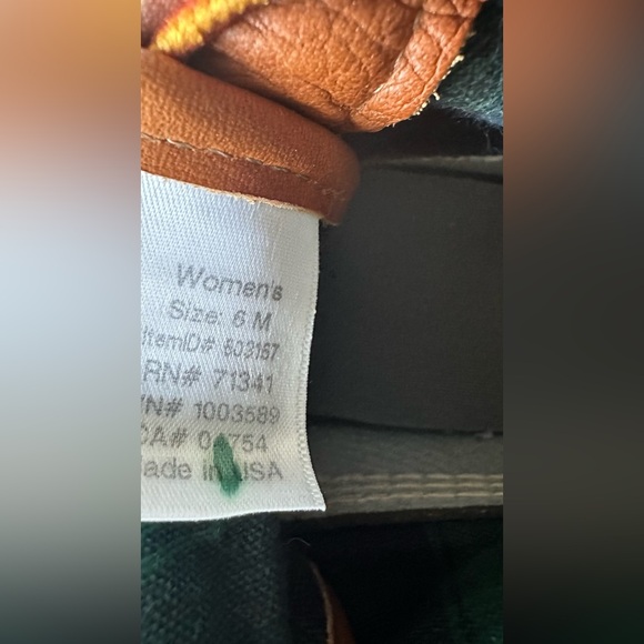 L.L. Bean Ladies Duck Boots with Flannel Lined 8” - Picture 7 of 16